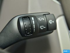 2013款 三厢 1.8L 手动 经典基本型