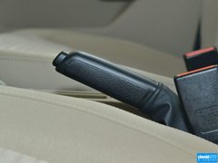2013款 三厢 1.8L 手动 经典基本型