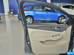 2013款 三厢 1.8L 手动 经典基本型
