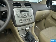 2013款 三厢 1.8L 手动 经典基本型