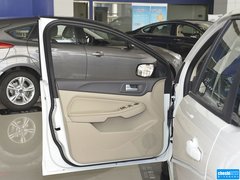 2013款 两厢 1.8L 自动 经典时尚型