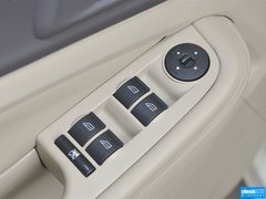 2013款 两厢 1.8L 自动 经典时尚型