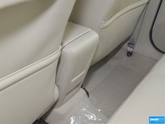 2013款 两厢 1.8L 自动 经典时尚型