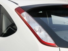 2013款 两厢 1.8L 自动 经典基本型