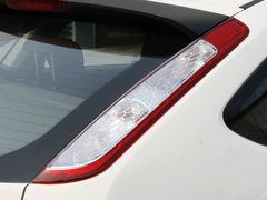 2013款 两厢 1.8L 自动 经典基本型