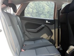 2013款 两厢 1.8L 自动 经典基本型