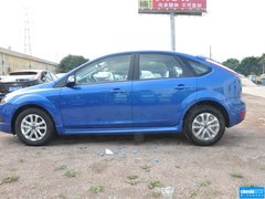 2013款 两厢 1.8L 手动 经典基本型