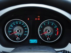 2013款 1.5L 自動(dòng) 經(jīng)典型