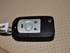 2013款 1.5L 手动 尊享型