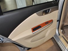 2013款 1.5L 手动 尊享型