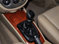 2013款 1.5L 手动 尊享型