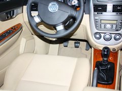 2013款 1.5L 手动 尊享型