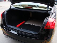 2013款 1.5L 自動 尊享型