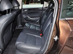 2013款 3.0L 自动 旗舰型