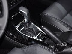 2013款 3.0L 自动 旗舰型
