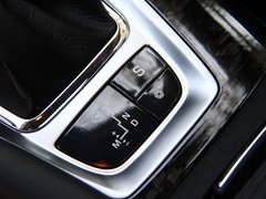 2013款 2.3L 自动 豪华型