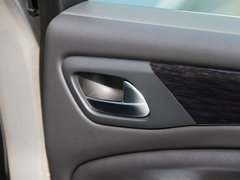 2013款 2.3L 自动 豪华型