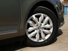 2013款 2.3L 自动 豪华型