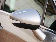 2013款 2.3L 自动 豪华型