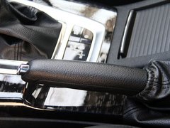 2013款 2.3L 自动 豪华型