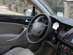 2013款 2.3L 自动 豪华型