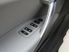 2013款 2.3L 自动 豪华型