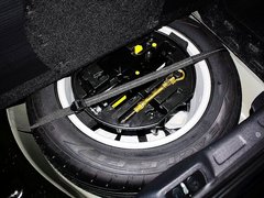 2013款 2.3L 自动 尊贵型