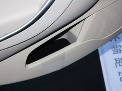 2013款 2.3L 自动 尊贵型