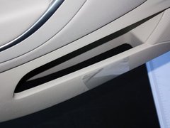 2013款 2.3L 自动 尊贵型
