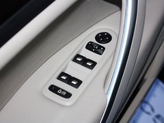 2013款 2.3L 自动 尊贵型