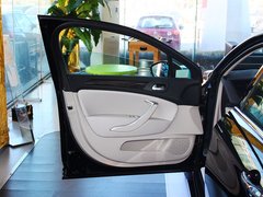 2013款 2.3L 自动 尊贵型