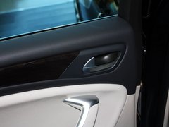 2013款 2.3L 自动 尊贵型