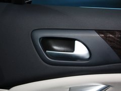 2013款 2.3L 自动 尊贵型