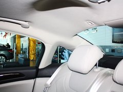 2013款 2.3L 自动 尊贵型