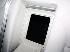2013款 2.3L 自动 尊贵型