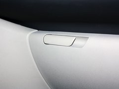 2013款 2.3L 自动 尊贵型