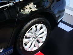 2013款 2.3L 自动 尊贵型