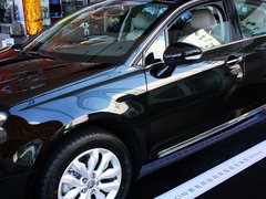 2013款 2.3L 自动 尊贵型