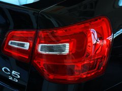 2013款 2.3L 自动 尊贵型