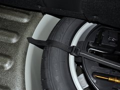 2013款 2.3L 自动 尊贵型