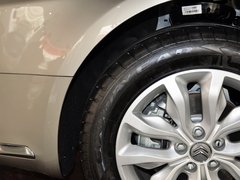 2013款 2.3L 自动 尊贵型