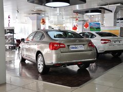 2013款 2.3L 自动 尊贵型
