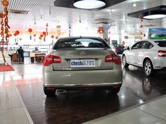 2013款 2.3L 自动 尊贵型