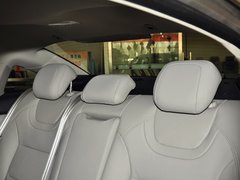 2013款 2.3L 自动 尊贵型
