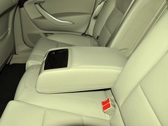 2013款 2.3L 自动 尊贵型