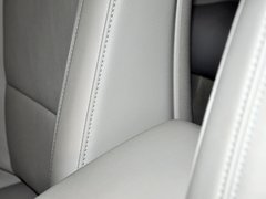 2013款 2.3L 自动 尊贵型