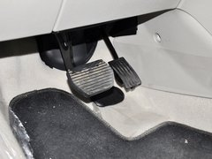 2013款 2.3L 自动 尊贵型