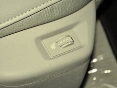 2013款 2.3L 自动 尊贵型