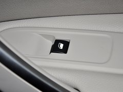2013款 2.3L 自动 尊贵型