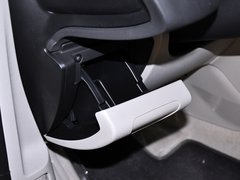 2013款 2.3L 自动 尊贵型